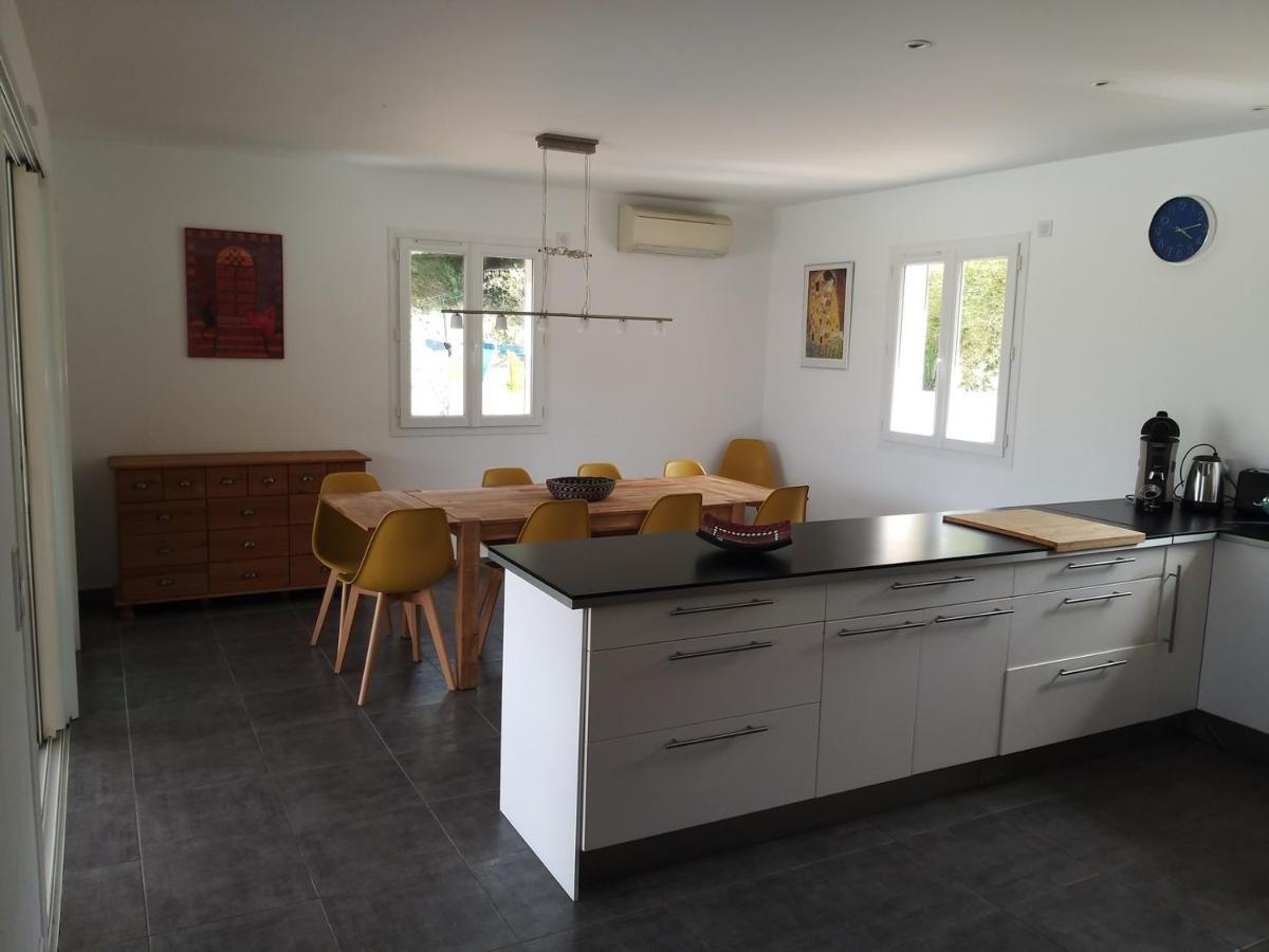 Villa Climatisee Avec Piscine 사리 솔렌자라 외부 사진
